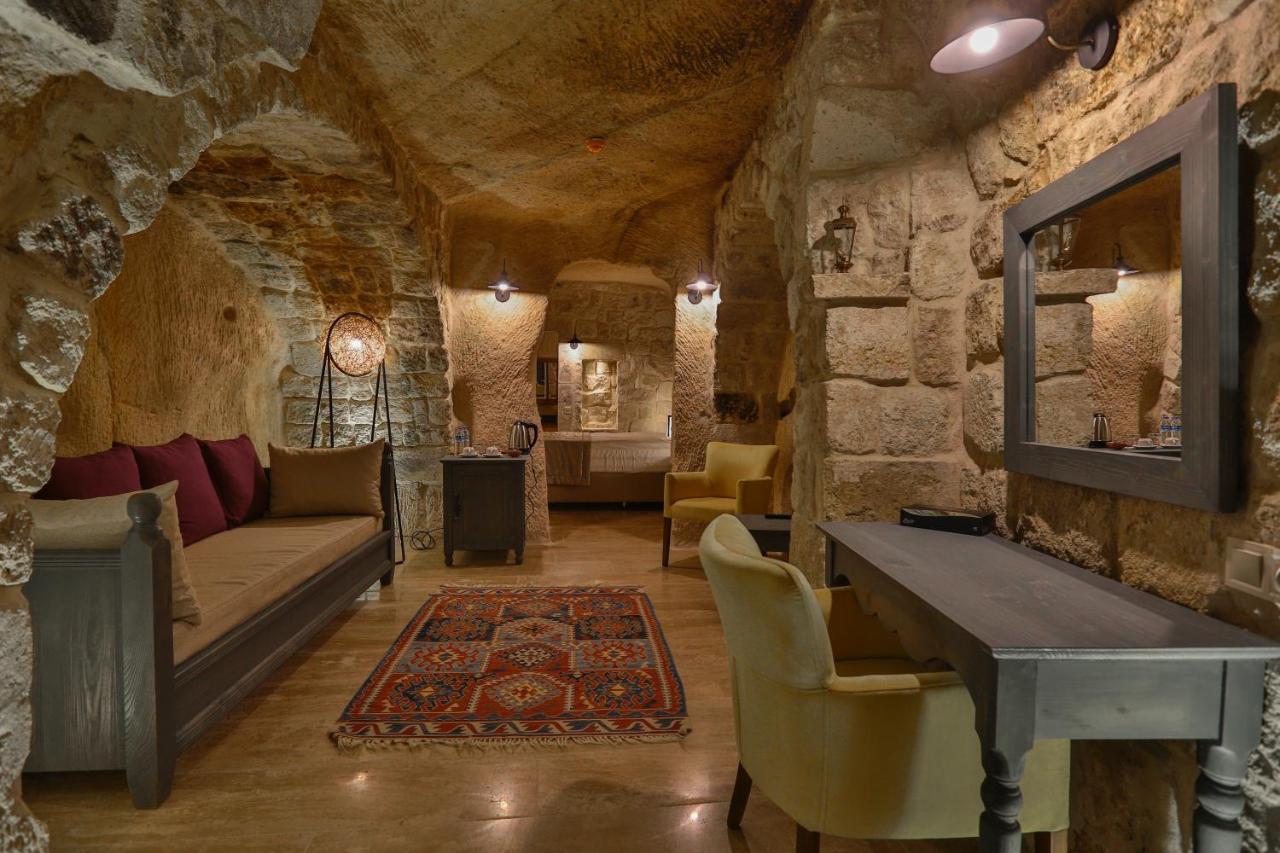 Acropolis Cave Suite Ürgüp Bagian luar foto