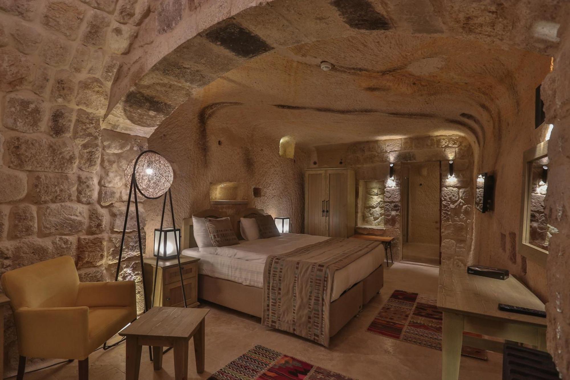 Acropolis Cave Suite Ürgüp Bagian luar foto