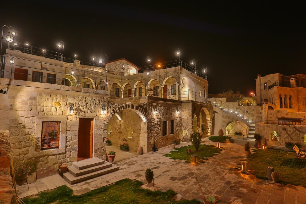 Acropolis Cave Suite Ürgüp Bagian luar foto