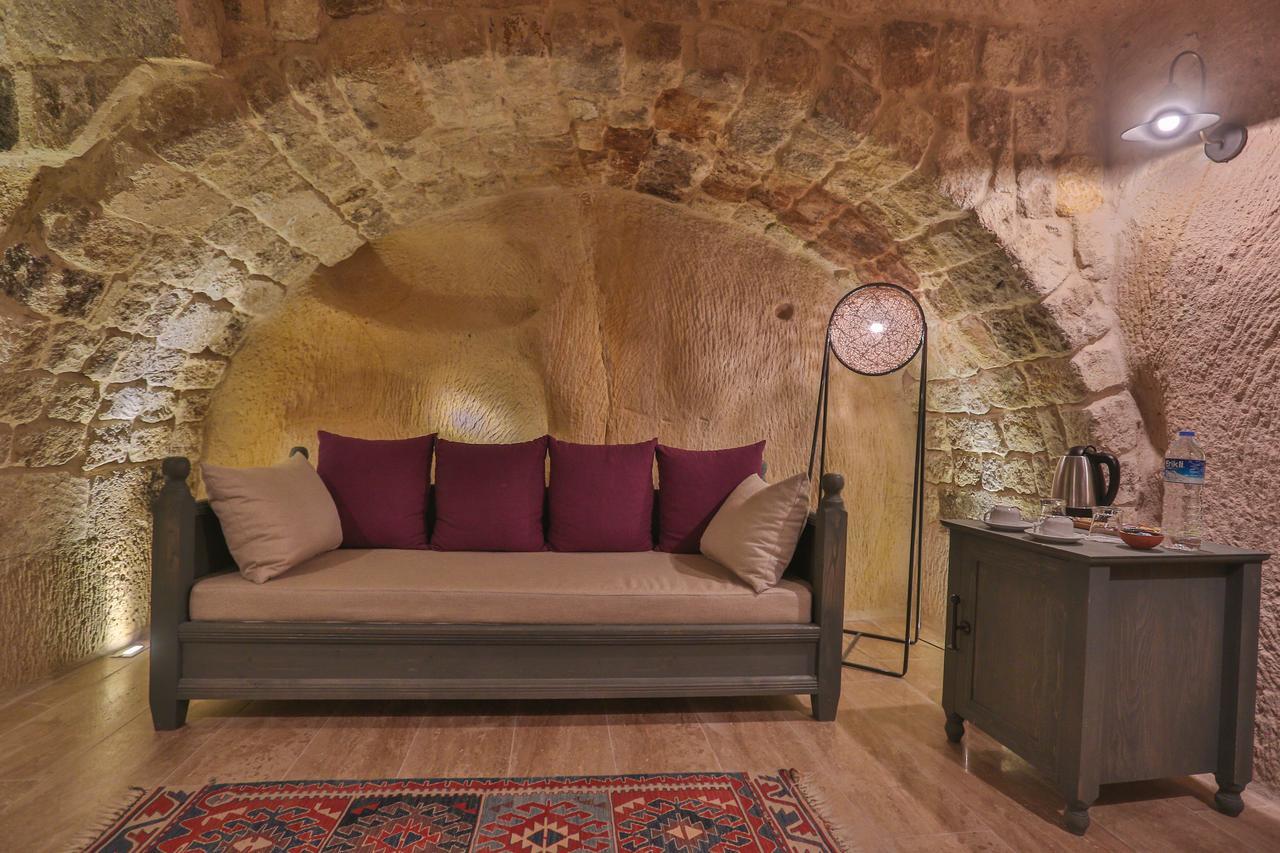 Acropolis Cave Suite Ürgüp Bagian luar foto